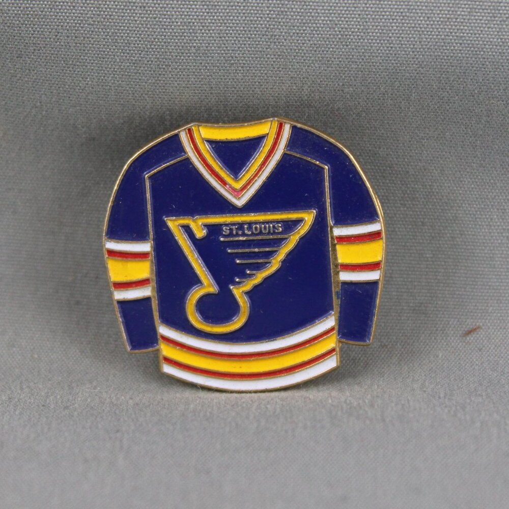 St Louis Blues Pin (VTG) - 1990s Away Uniform by Ace - Stamped Pin